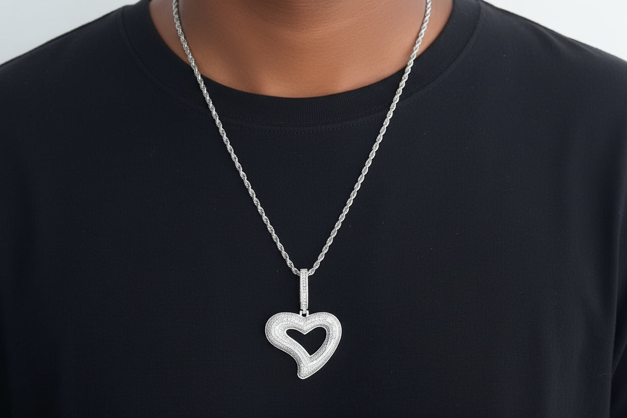 CUPID HRT NECKLACE