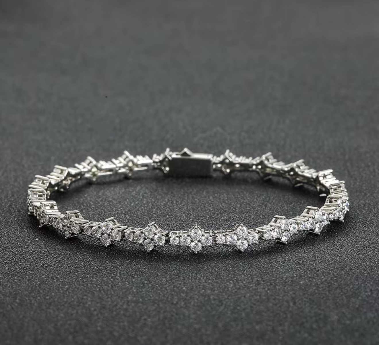 DAINTY DMND CROSS BRACELET